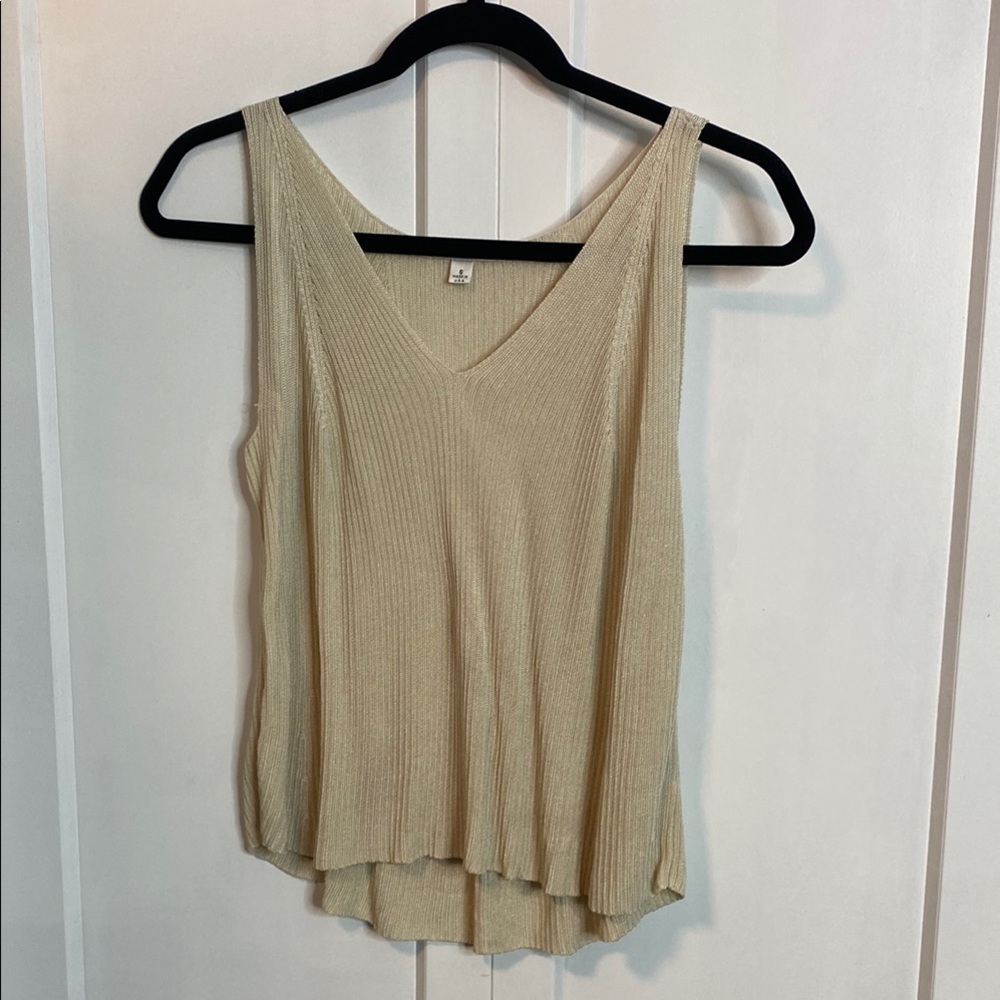 St. John | Cream Sleeveless Knit Top - small